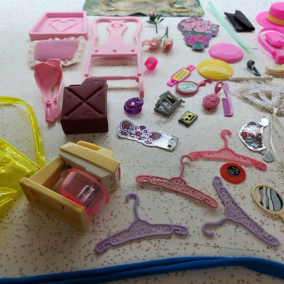 Barbie 1980's & 1990's Part Bundle - Picture 3 of 5